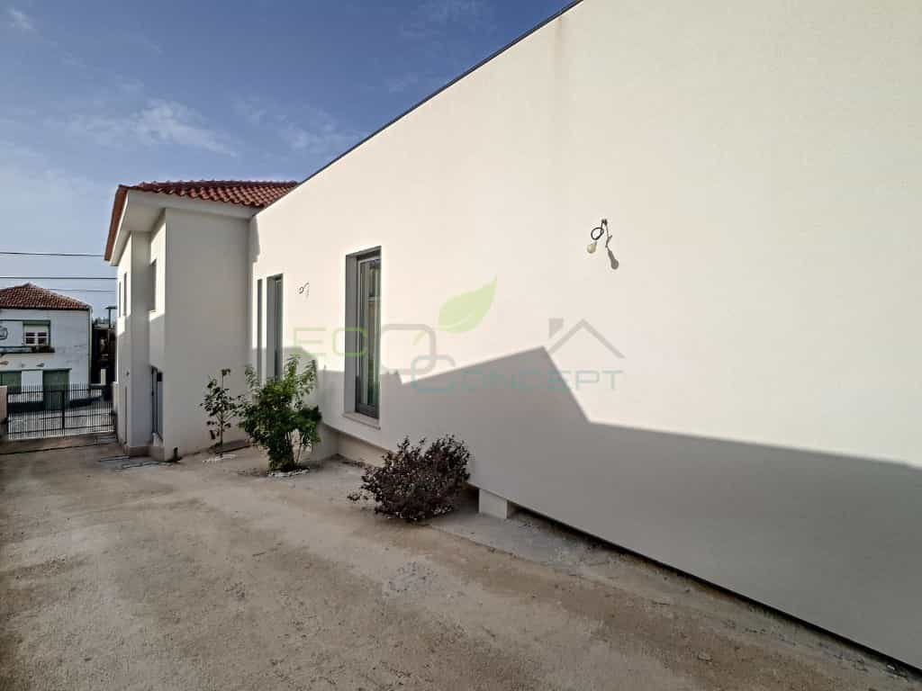 House in Paços de Brandão, Aveiro 11509963