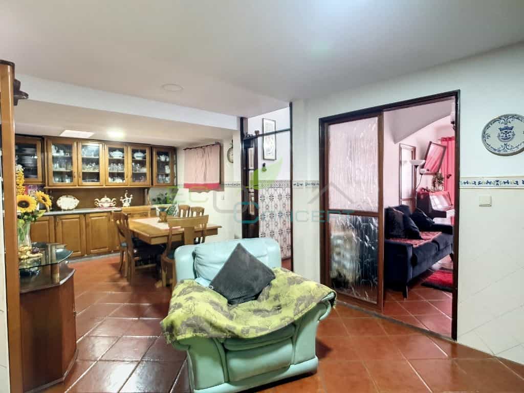 жилой дом в Espinho, Aveiro District 11509966