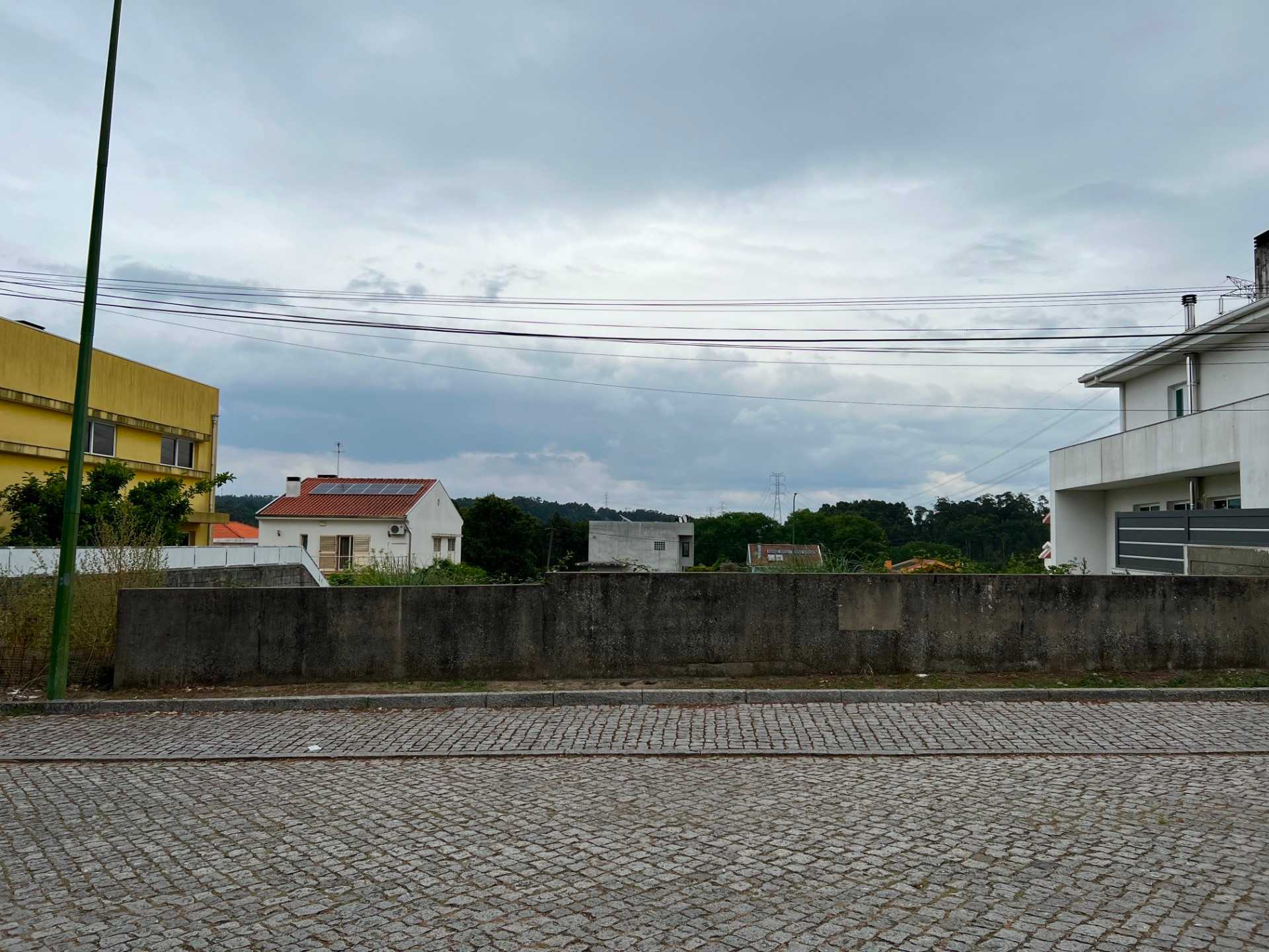 Tanah dalam Sandim, Porto 11510024