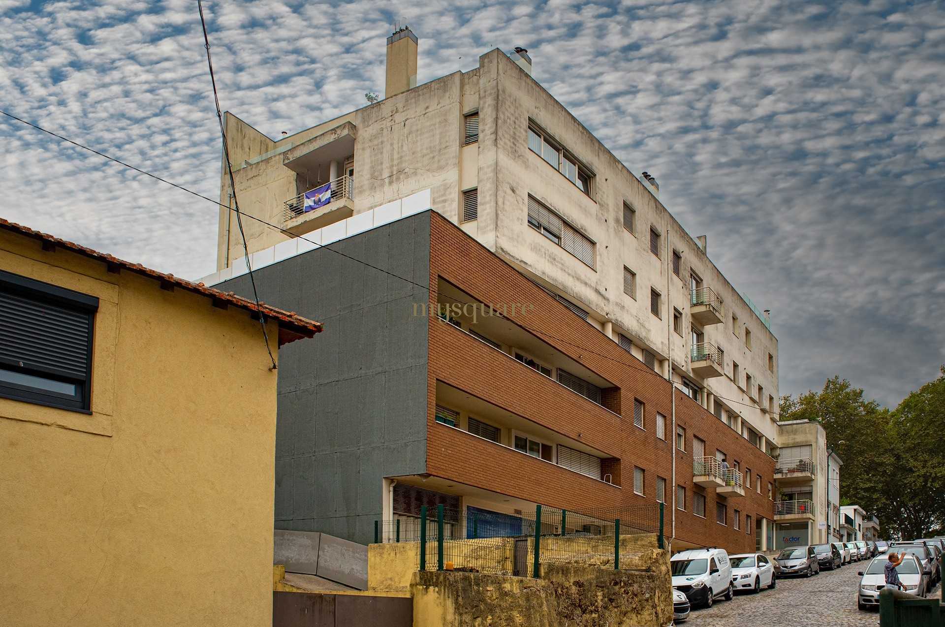 Condominium in Falcao, Porto 11510071
