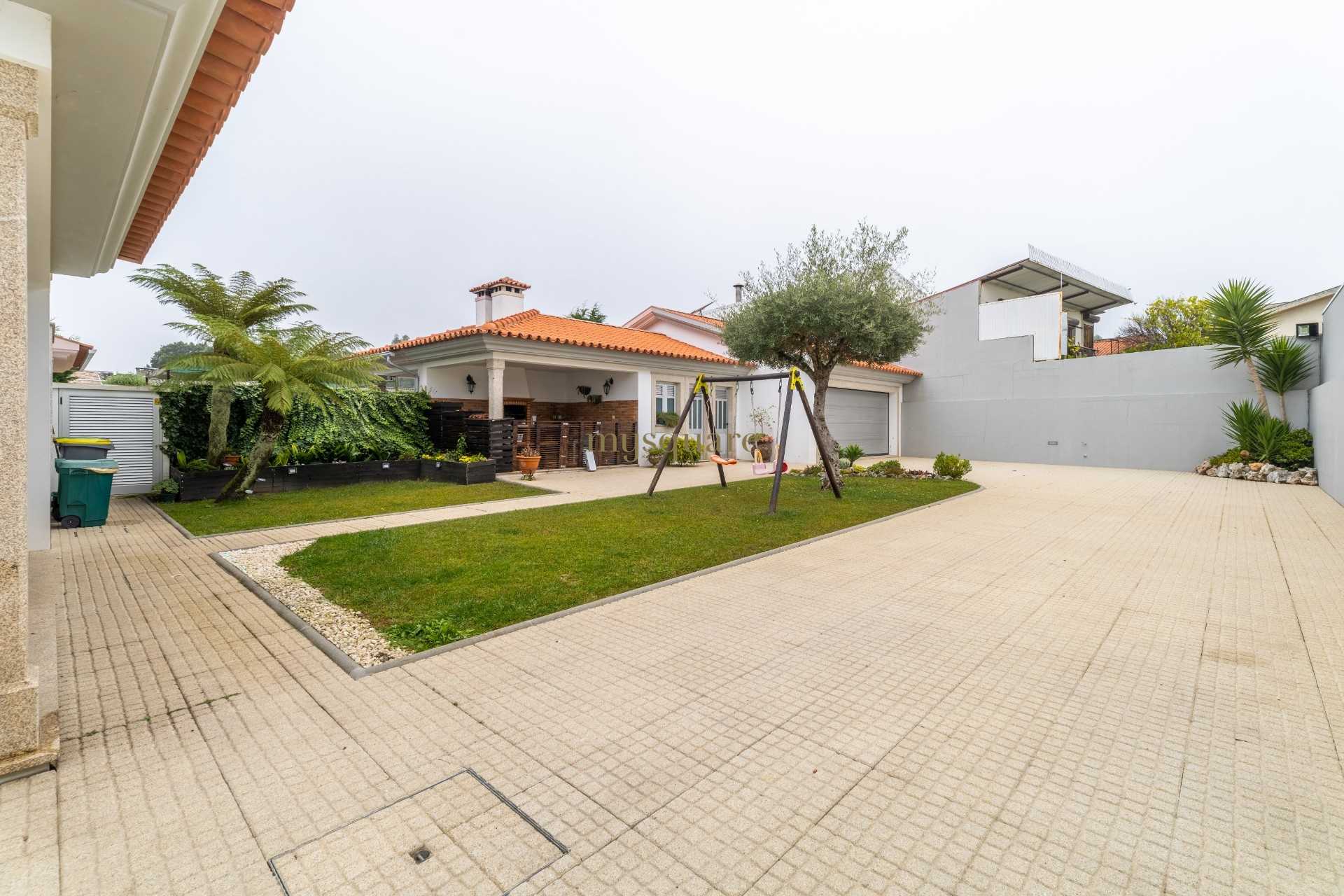House in Santa Maria da Feira, Aveiro District 11510141