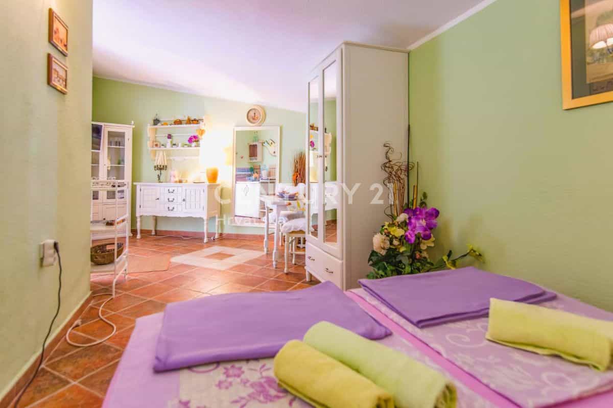 Huis in Biograd na Moru, Zadar County 11510226