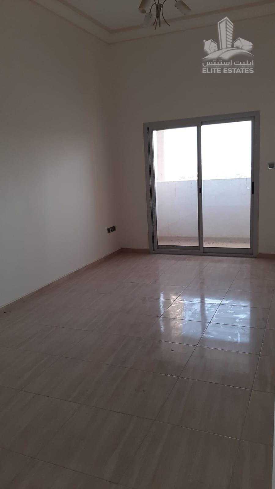 公寓 在 Sharjah, Ash Shariqah 11510267