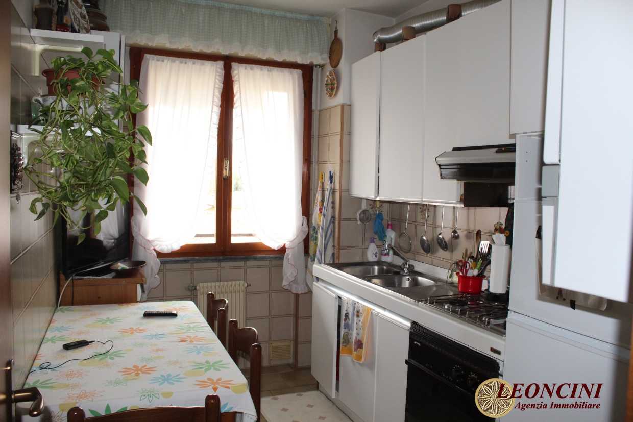 公寓 在 卢尼贾纳自由镇, 托斯卡纳 11510446