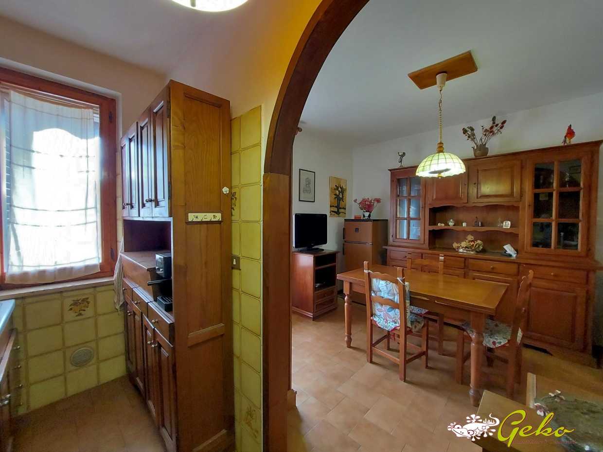 Condominium in San Gimignano, Toscane 11510535