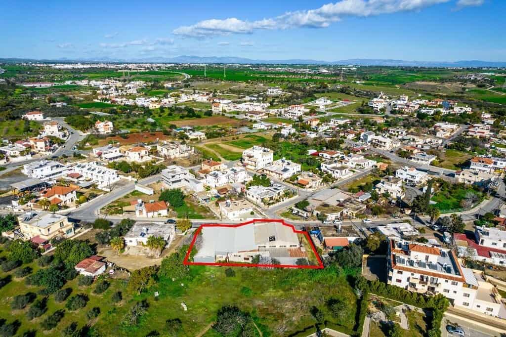 Tanah dalam Ormideia, Larnaka 11510871