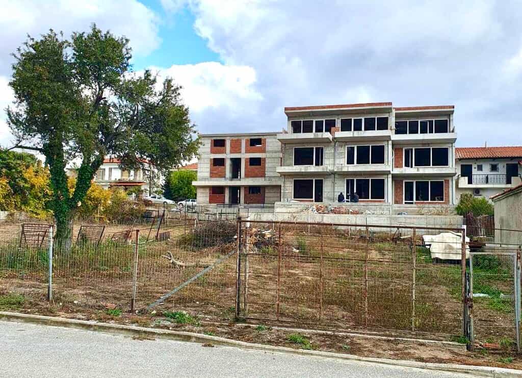 Condominium in Nea Flogita, Kentriki Makedonia 11510896