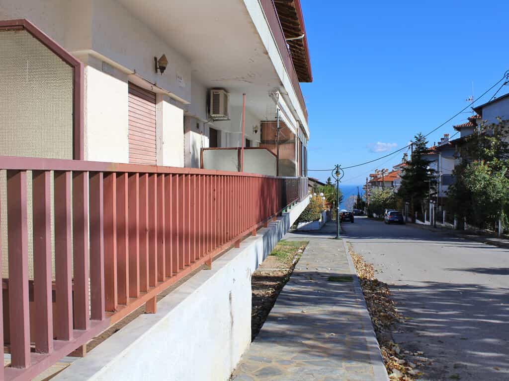 Condominium in Litochoro, Kentriki Makedonia 11510935