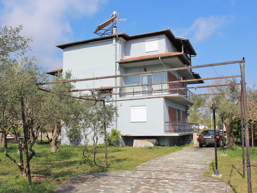 жилой дом в Platamonas, Kentriki Makedonia 11511042