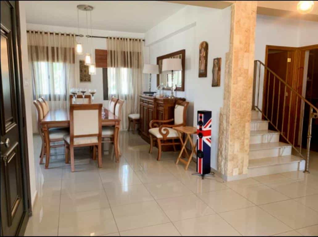 Будинок в Bahçalar, Larnaka 11511368