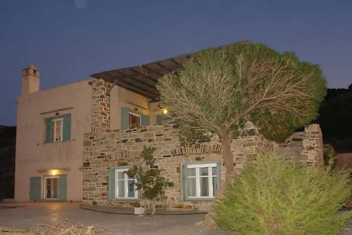 Huis in En Syros, Notio Aigaiio 11511385
