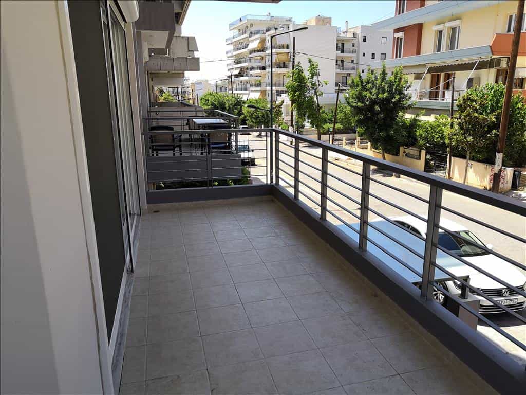 Condominium in Loutraki, Peloponnisos 11511625