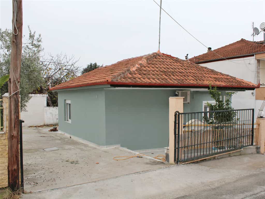 rumah dalam Leptokarya,  11511890