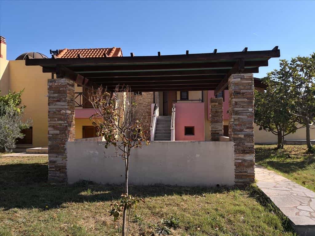 بيت في إيريسوس, كينتريكي مقدونيا 11511925