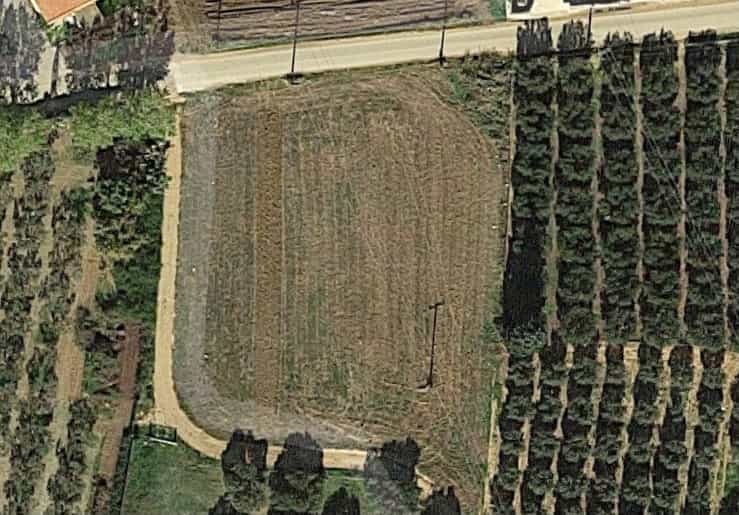 Tanah dalam Kalyves Polygyrou, Kentriki Makedonia 11512392
