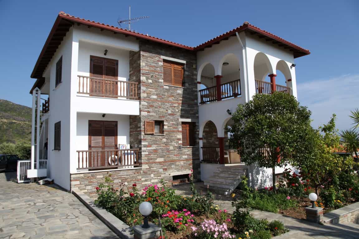 Hus i Ammouliani, Kentriki Makedonia 11512400