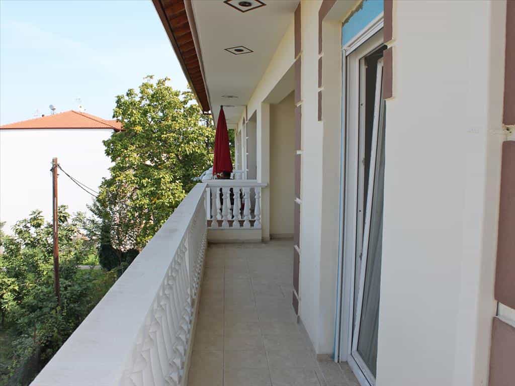 Condominium in Leptokarya, Kentriki Makedonia 11512604