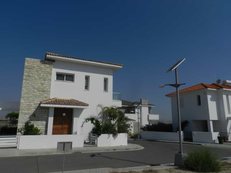 House in Dromolaxia, Larnaka 11512662