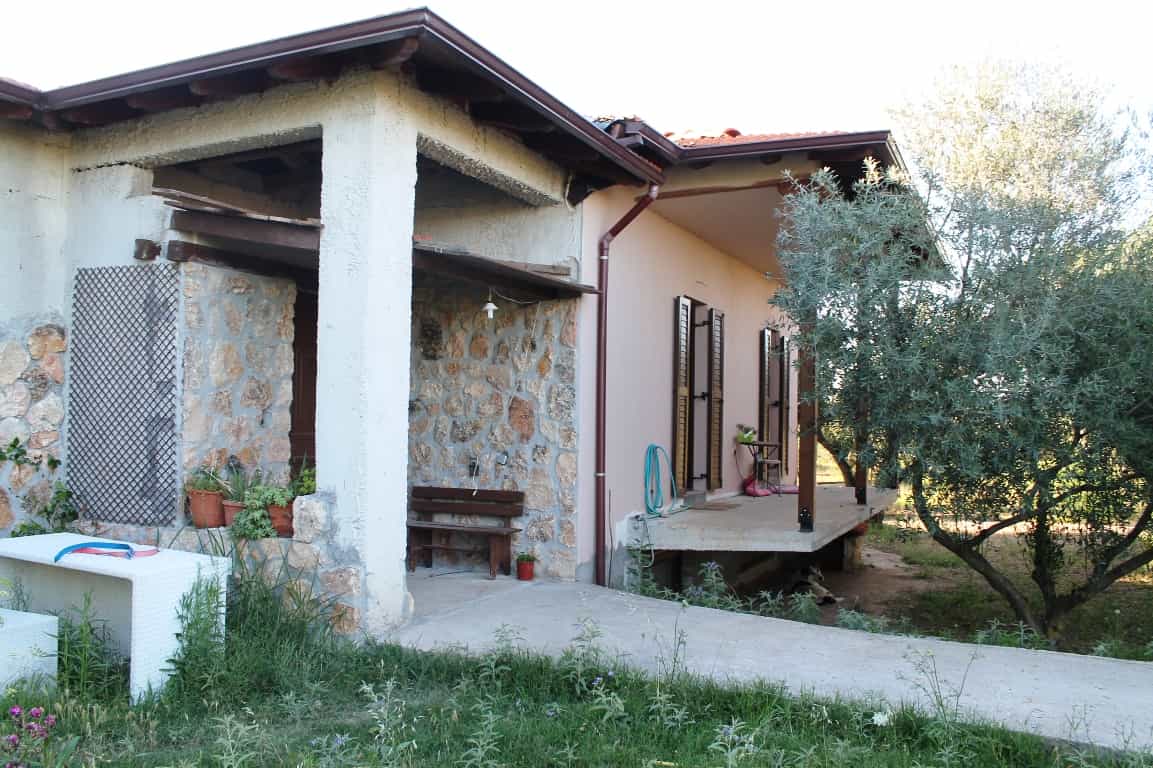 casa en Epanomi, Kentriki Macedonia 11512889
