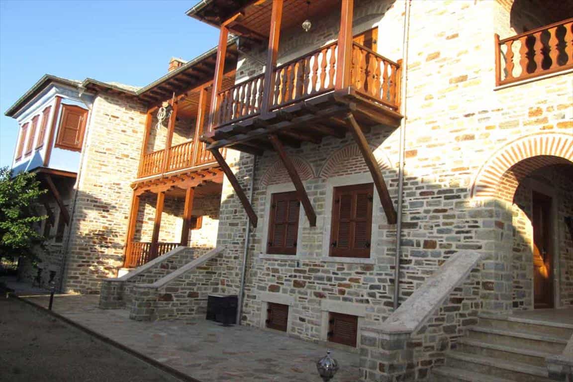 rumah dalam Pitsiota, Sterea Ellada 11512909
