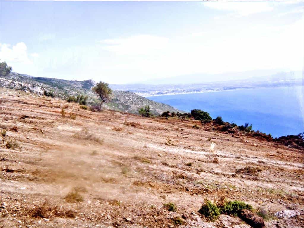 Terra no Pisia, Peloponeso 11512931