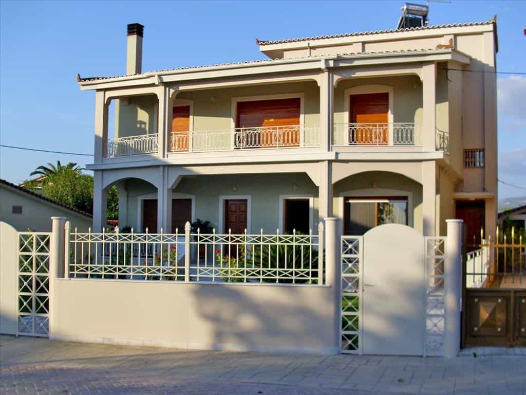 Condominium in Nerantza, Peloponnisos 11512994
