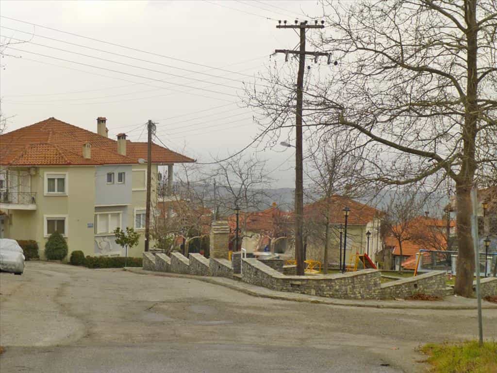Tanah dalam Litochoro, Kentriki Makedonia 11513044