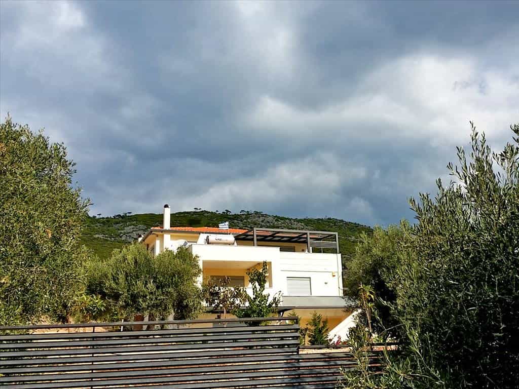 Hus i Perachora, Peloponnisos 11513120