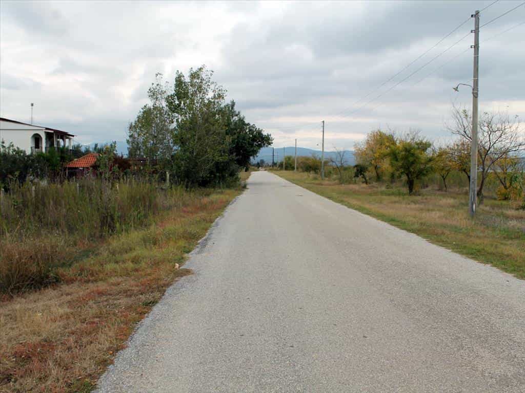 土地 在 Kalyves Polygyrou, Kentriki Makedonia 11513127