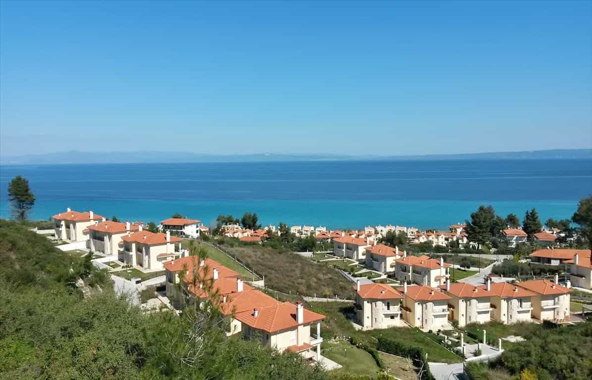 Land in Agios Kirykos, Voreio Aigaio 11513347