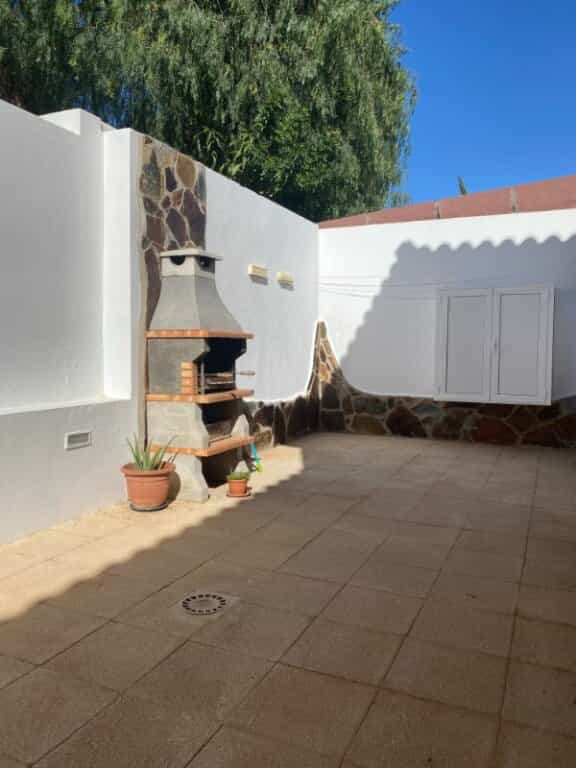 House in Pajara, Canary Islands 11513653