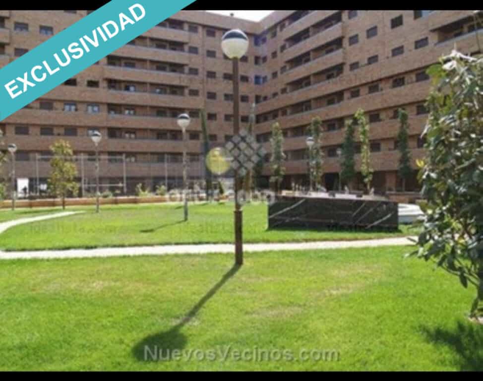 Condominium in Seseña, Castilla-La Mancha 11513901