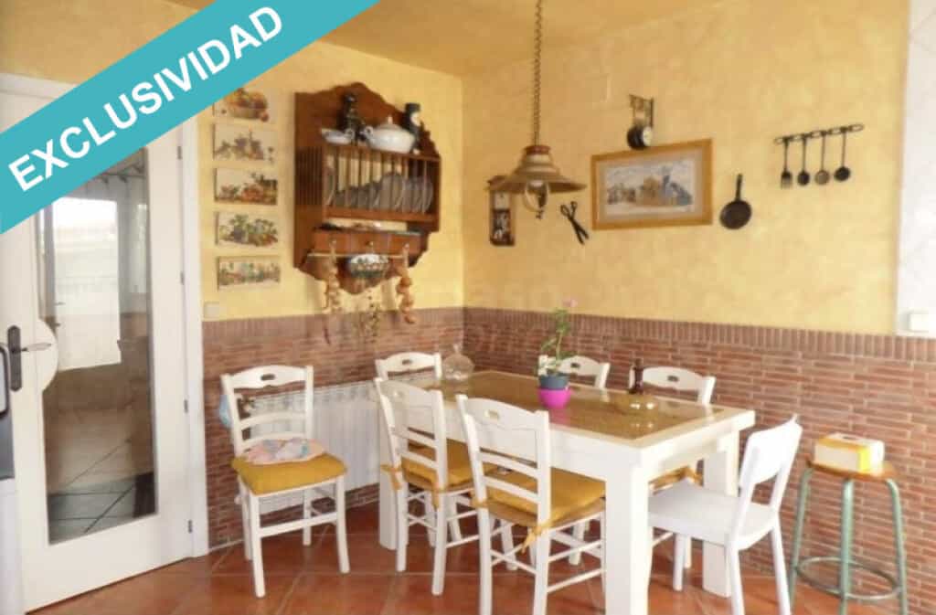 Rumah di Palomeque, Castille-La Mancha 11513902