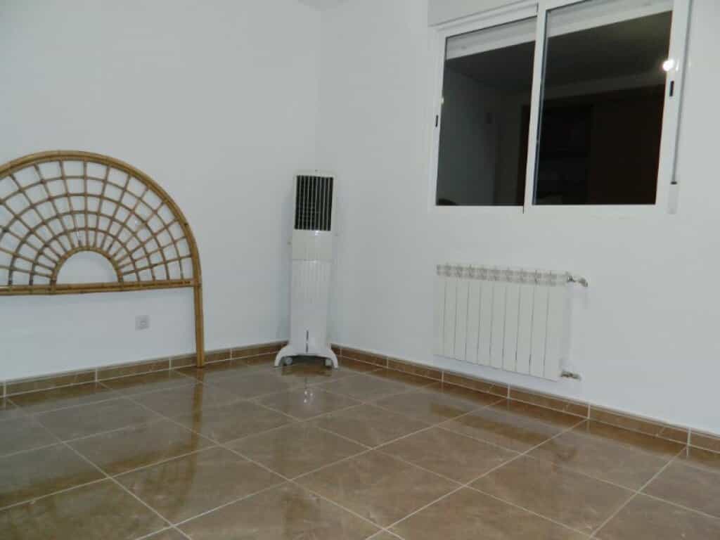 House in Ugena, Castille-La Mancha 11513906