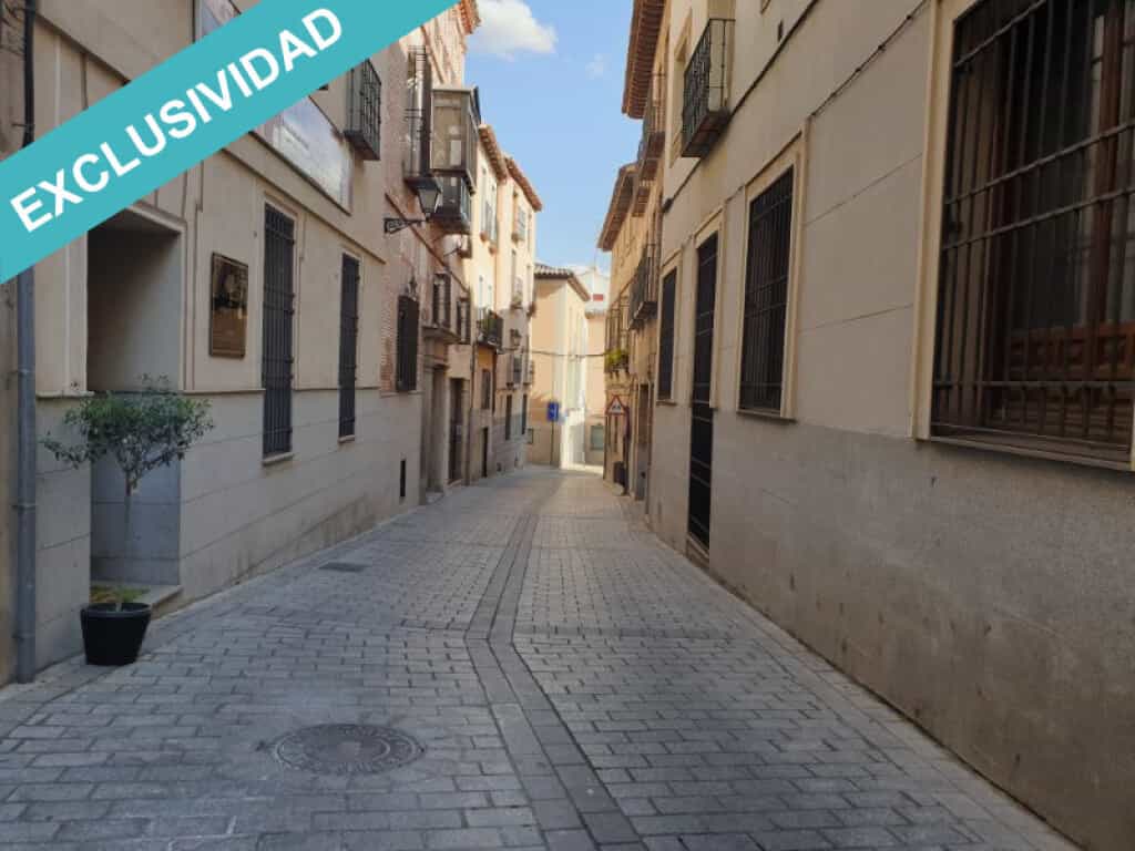 公寓 在 Toledo, Castilla-La Mancha 11513921