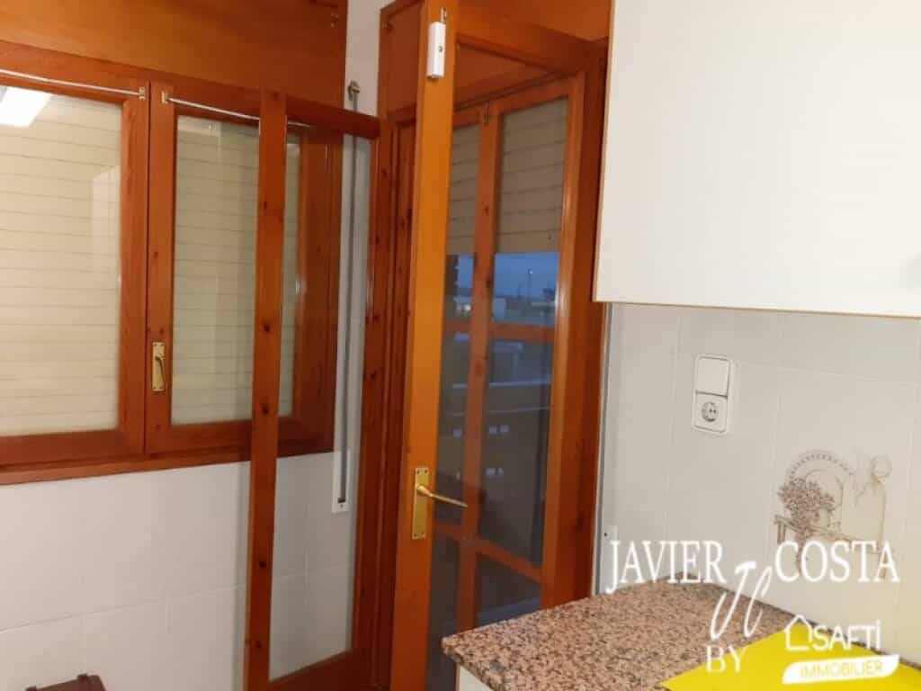 Квартира в Ампоста, Каталонія 11513957