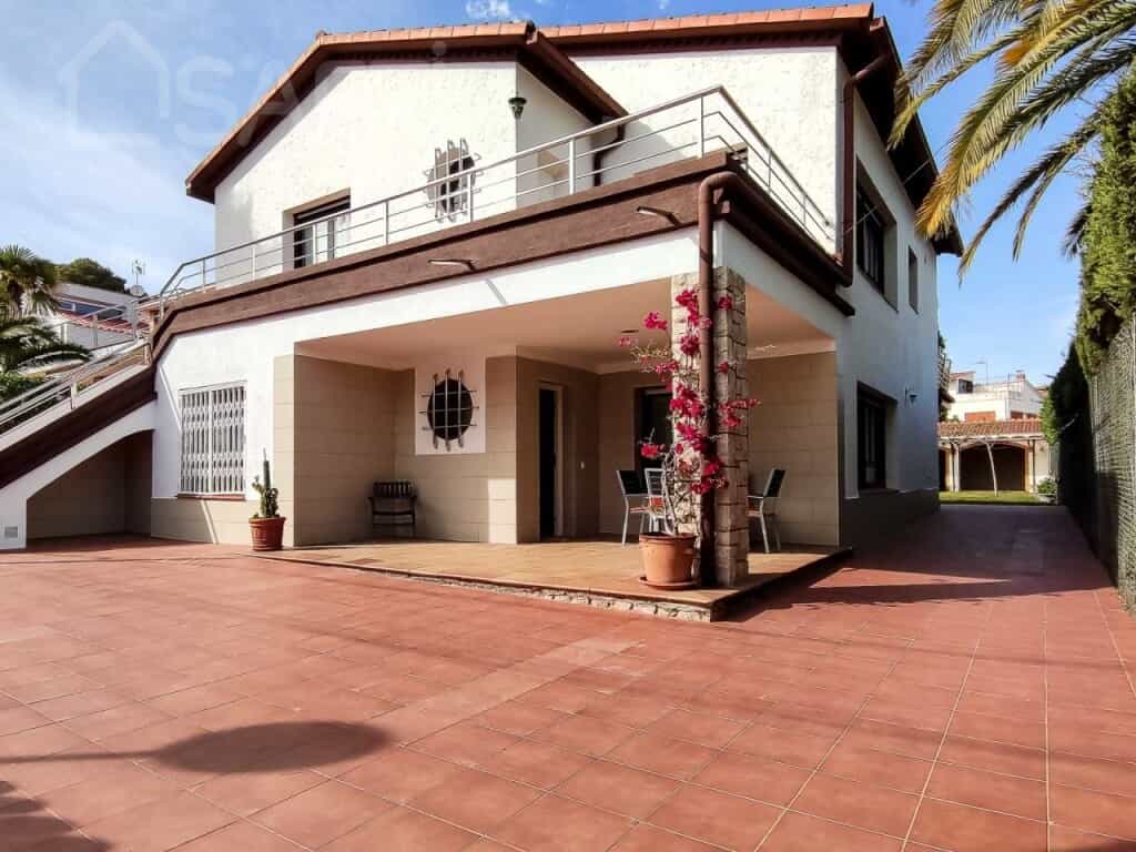 Rumah di San Vicente de Calders, Catalonia 11513960