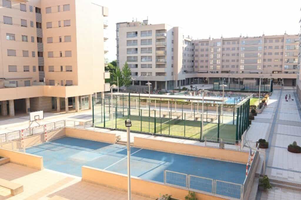 Condominium in Logrono, La Rioja 11513995