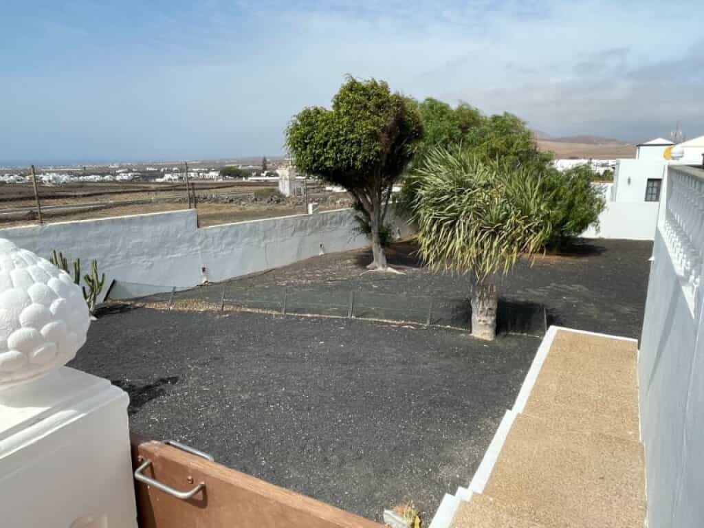 Huis in Tahiche, Canarias 11514016