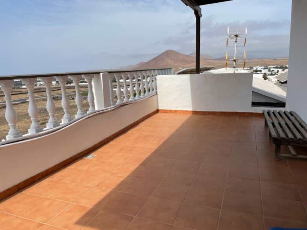Huis in Tahiche, Canarias 11514016