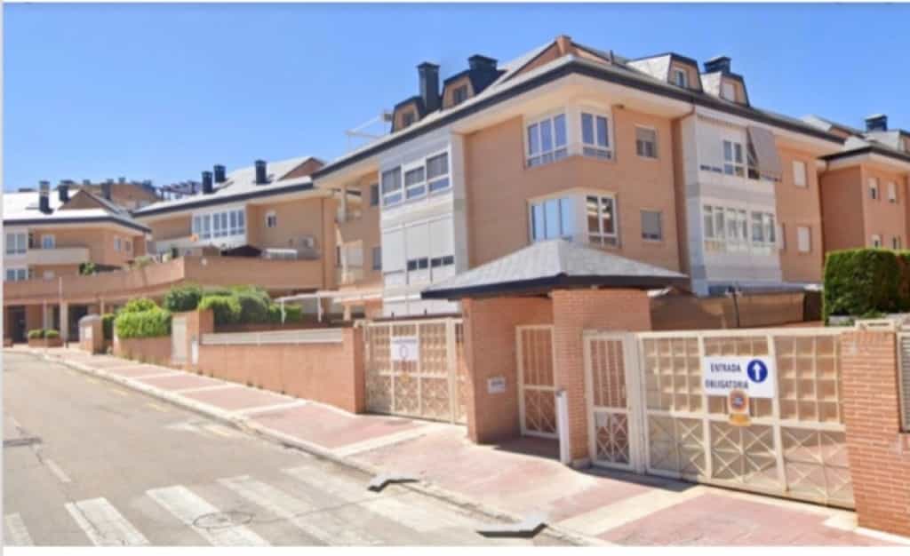 公寓 在 Collado Villalba, Comunidad de Madrid 11514100