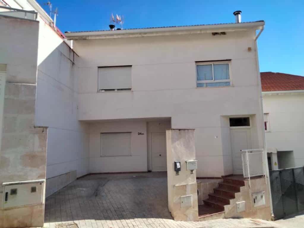 Dom w Karabana, Madryt 11514112