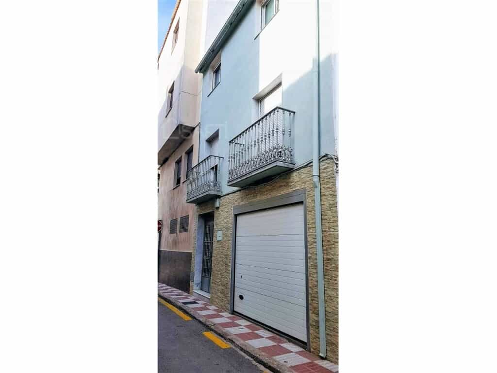 House in Mancha Real, Andalusia 11514229
