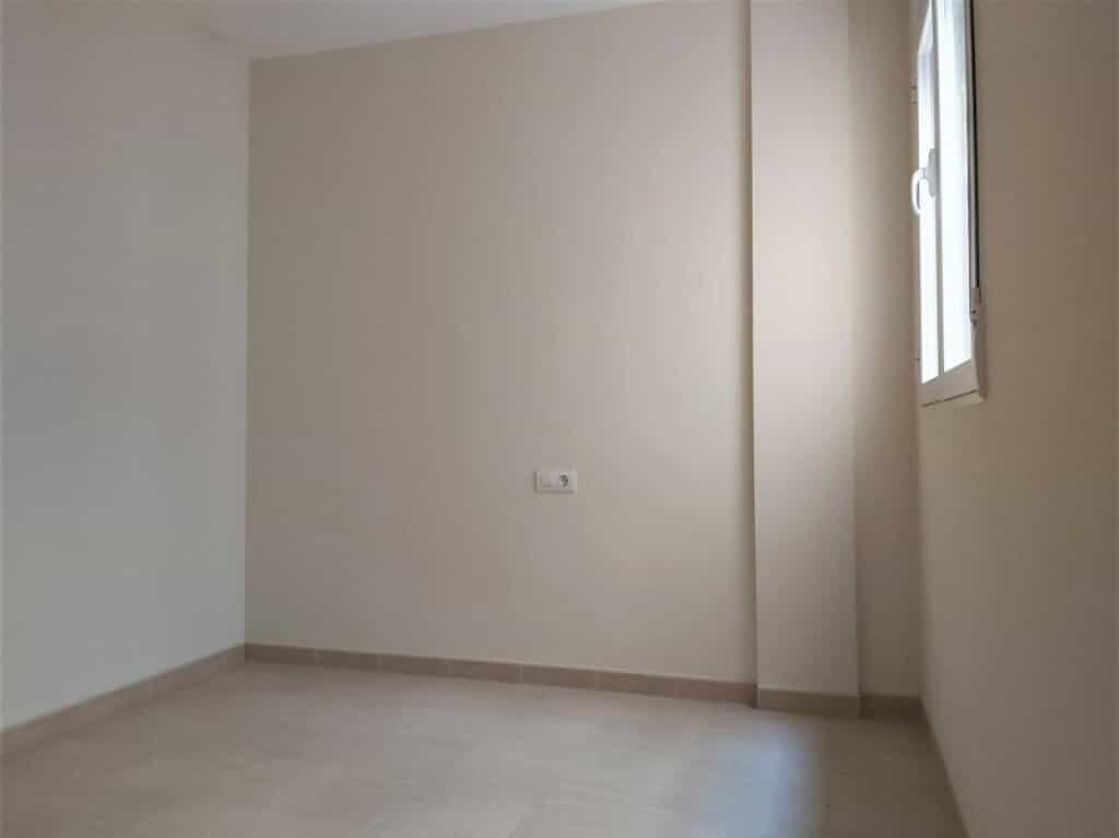 Condominium in Mancha Real, Andalucía 11514246
