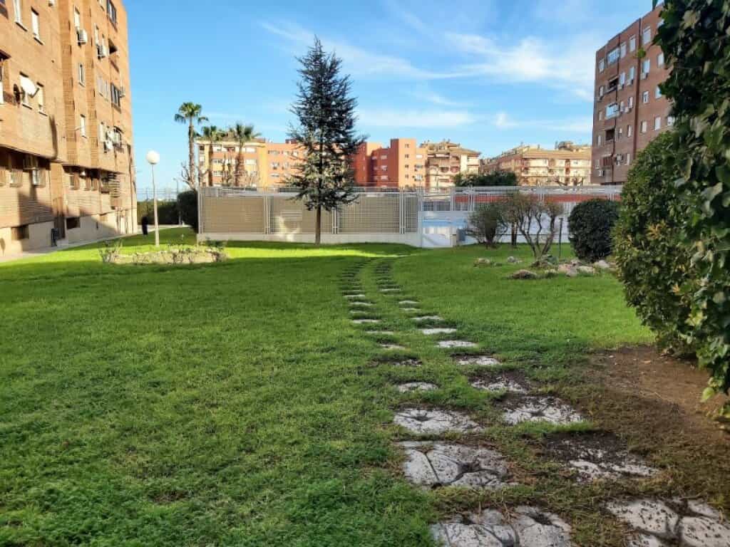 Condominium dans Jaén, Andalucía 11514255