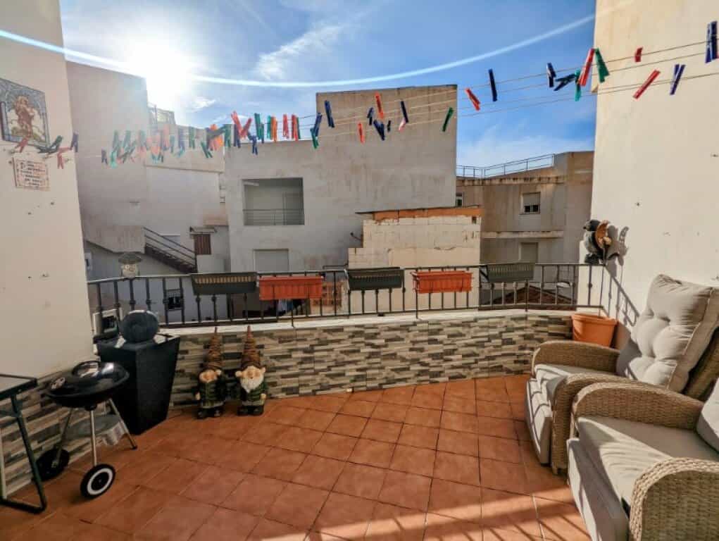 Condominium in Almuñécar, Andalucía 11514285