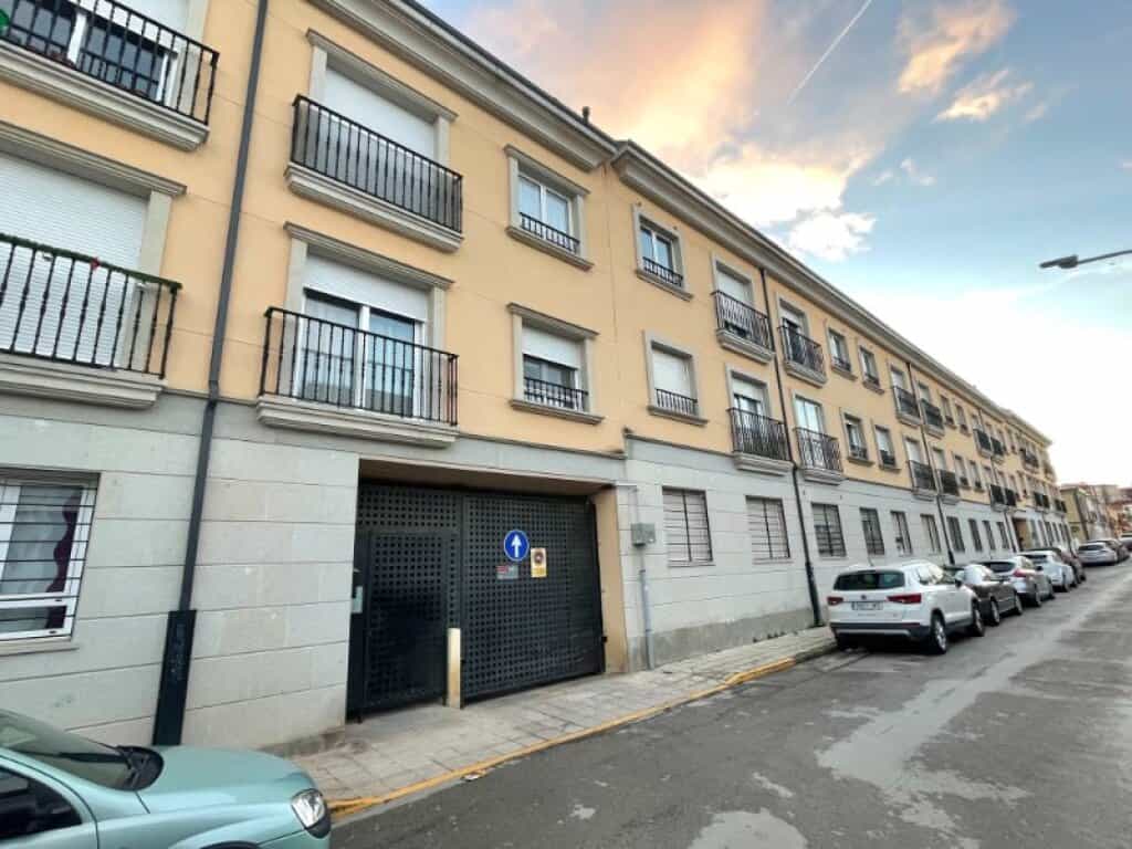 Condominium in Tarancon, Castilië-La Mancha 11514422