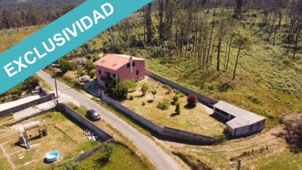 بيت في Balteiro, Galicia 11514458