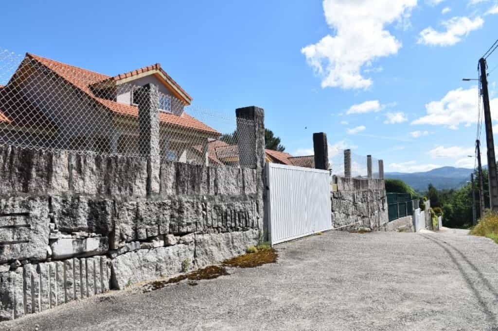 жилой дом в Ganade, Galicia 11514463