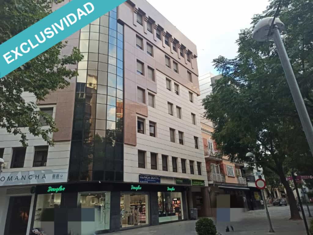 Condominium in Ciudad Real, Castilla-La Mancha 11514546